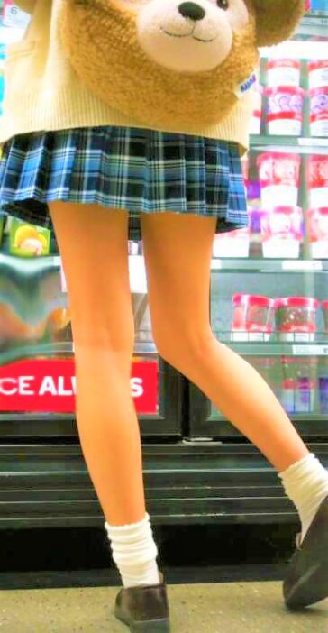 Cute Schoolgirl Candid Upskirt Sexy Candid Girls